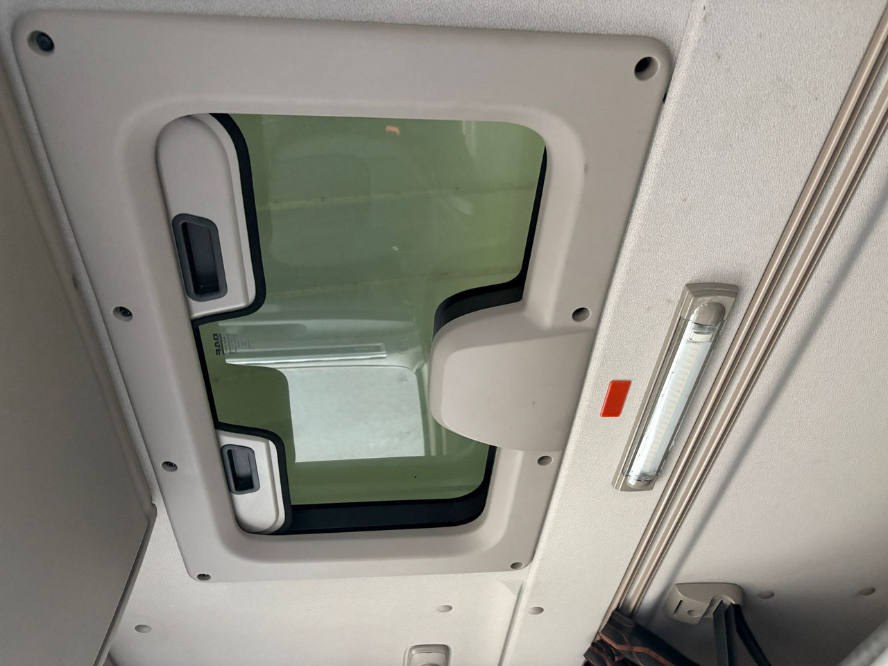 Vetopöytäauto DAF XF 480 FT: kuva Vetopöytäauto DAF XF 480 FT Vetopöytäauto DAF XF 480 FT: kuva Vetopöytäauto DAF XF 480 FT