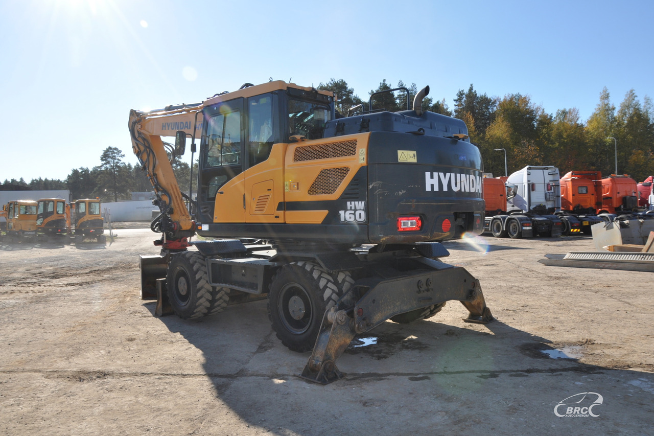 Hyundai HW160 - Pyöräalustainen kaivinkone: kuva Hyundai HW160 - Pyöräalustainen kaivinkone Hyundai HW160 - Pyöräalustainen kaivinkone: kuva Hyundai HW160 - Pyöräalustainen kaivinkone