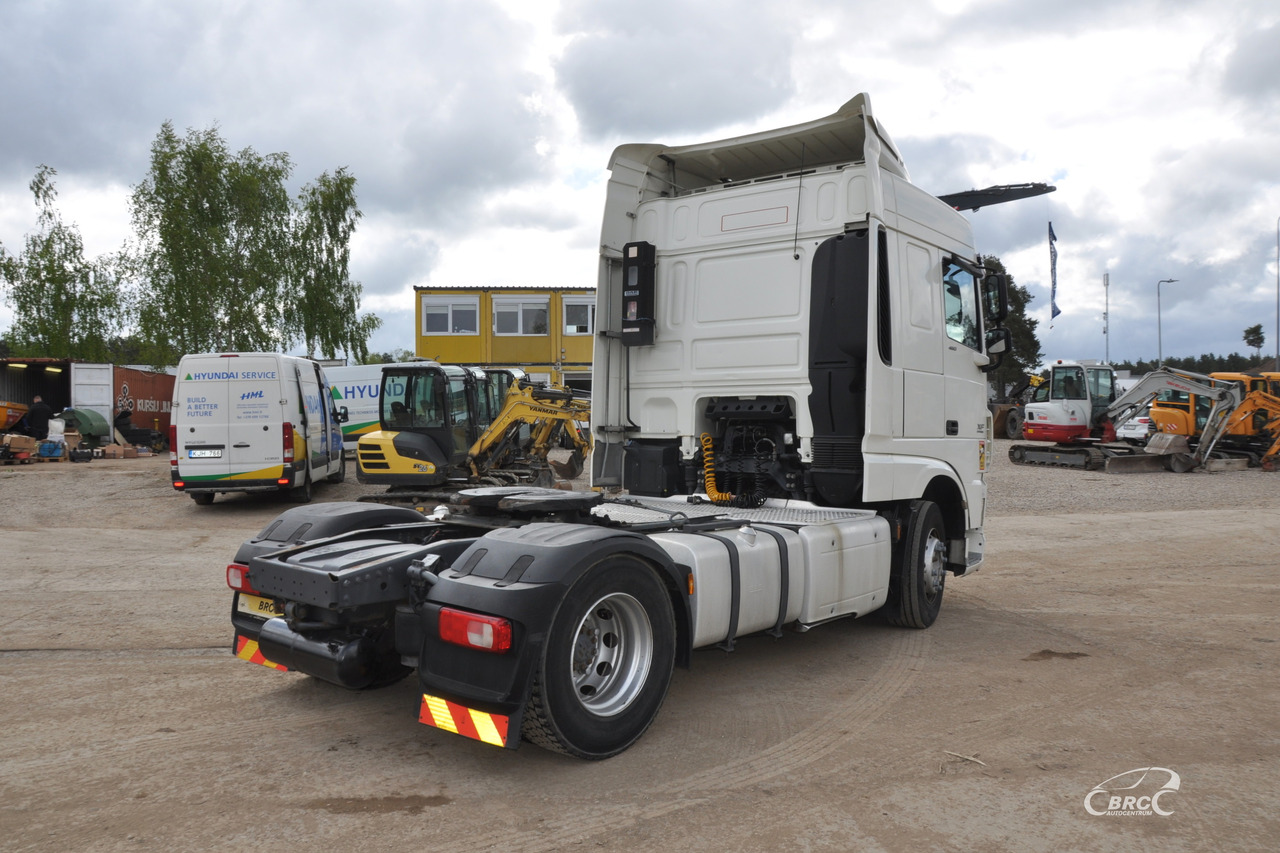 DAF XF 460 FT - Vetopöytäauto: kuva DAF XF 460 FT - Vetopöytäauto DAF XF 460 FT - Vetopöytäauto: kuva DAF XF 460 FT - Vetopöytäauto
