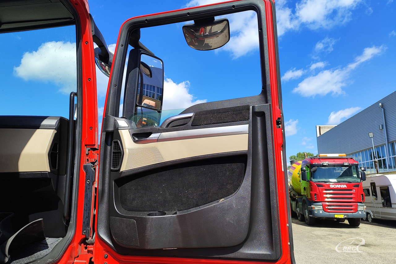 MAN TGX 18.460 - Vetopöytäauto: kuva MAN TGX 18.460 - Vetopöytäauto MAN TGX 18.460 - Vetopöytäauto: kuva MAN TGX 18.460 - Vetopöytäauto