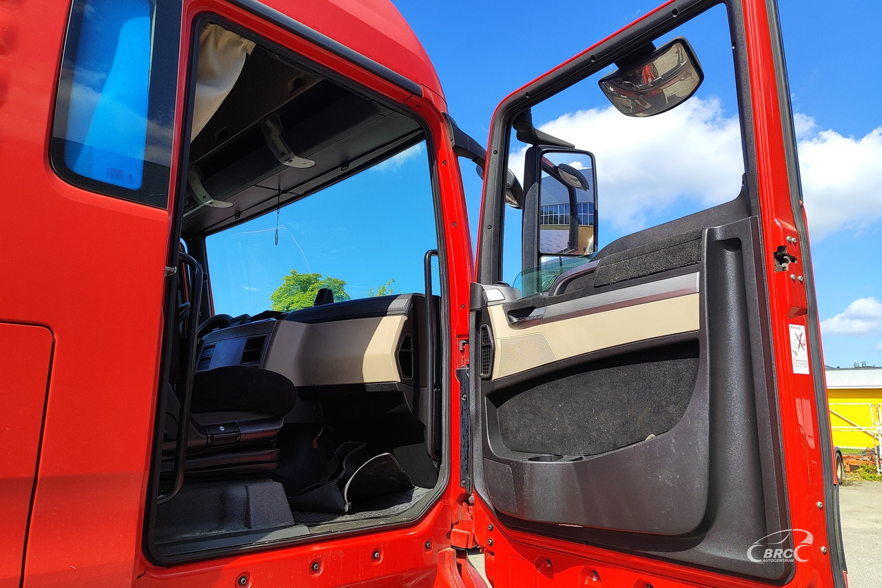 MAN TGX 18.460 - Vetopöytäauto: kuva MAN TGX 18.460 - Vetopöytäauto MAN TGX 18.460 - Vetopöytäauto: kuva MAN TGX 18.460 - Vetopöytäauto