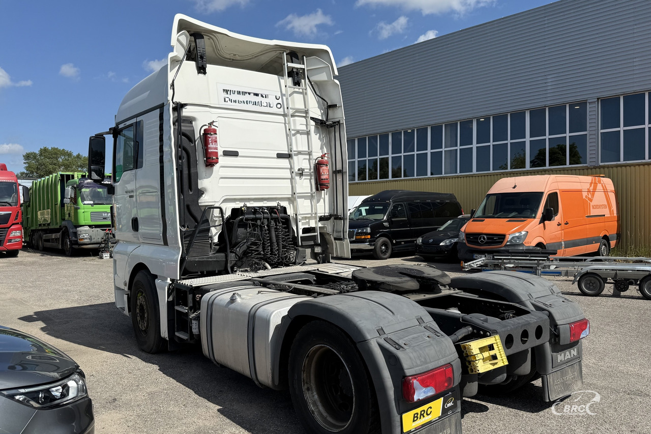 MAN TGX 18.480 - Vetopöytäauto: kuva MAN TGX 18.480 - Vetopöytäauto MAN TGX 18.480 - Vetopöytäauto: kuva MAN TGX 18.480 - Vetopöytäauto