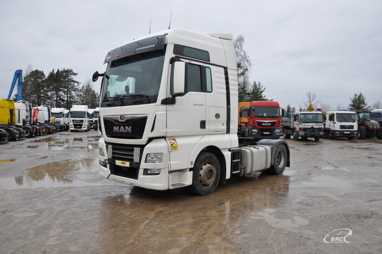 MAN TGX - Vetopöytäauto: kuva MAN TGX - Vetopöytäauto MAN TGX - Vetopöytäauto: kuva MAN TGX - Vetopöytäauto
