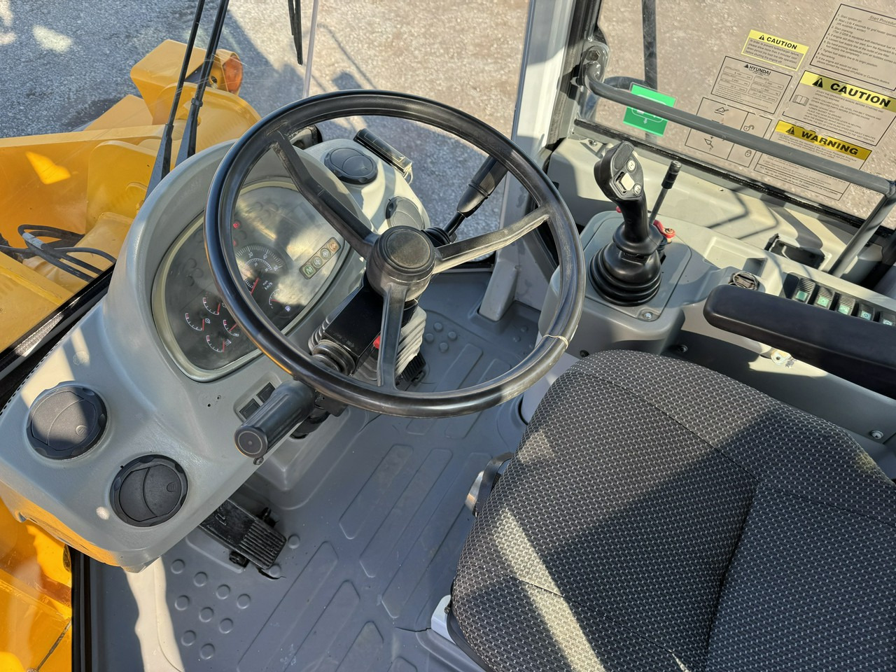 Pyöräkuormaaja Hyundai HL760-7A Centralne Smarowanie waga-18 ton: kuva Pyöräkuormaaja Hyundai HL760-7A Centralne Smarowanie waga-18 ton Pyöräkuormaaja Hyundai HL760-7A Centralne Smarowanie waga-18 ton: kuva Pyöräkuormaaja Hyundai HL760-7A Centralne Smarowanie waga-18 ton