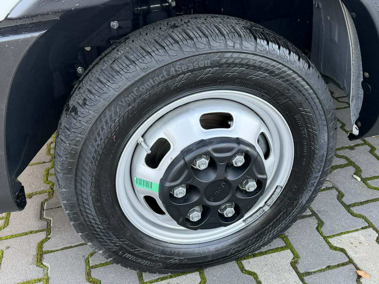 Iveco Daily 35C16 V - Jakeluauto: kuva Iveco Daily 35C16 V - Jakeluauto Iveco Daily 35C16 V - Jakeluauto: kuva Iveco Daily 35C16 V - Jakeluauto