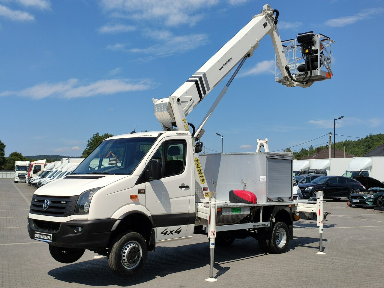 Iveco Volkswagen Crafter 4x4 Zwyżka 21m Palfinger P210BK JIP-Ogon udt - Itsekulkevat henkilönostimet: kuva Iveco Volkswagen Crafter 4x4 Zwyżka 21m Palfinger P210BK JIP-Ogon udt - Itsekulkevat henkilönostimet Iveco Volkswagen Crafter 4x4 Zwyżka 21m Palfinger P210BK JIP-Ogon udt - Itsekulkevat henkilönostimet: kuva Iveco Volkswagen Crafter 4x4 Zwyżka 21m Palfinger P210BK JIP-Ogon udt - Itsekulkevat henkilönostimet