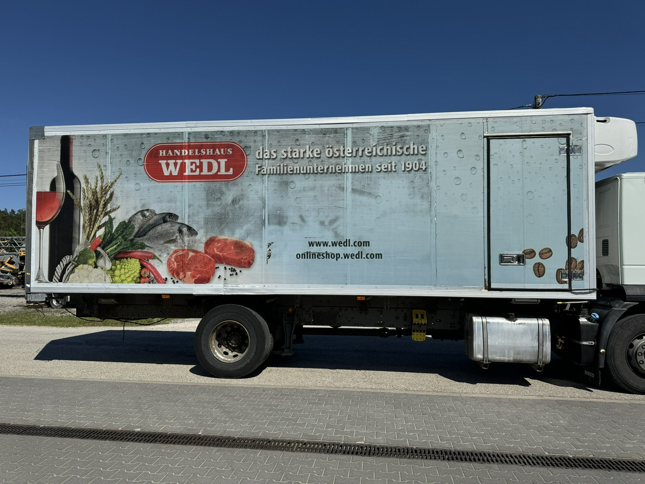Iveco Zabudowa Chłodnia Agregat Carrier Supra 950Mt + Winda - Vaihtokori - refrigeraattori: kuva Iveco Zabudowa Chłodnia Agregat Carrier Supra 950Mt + Winda - Vaihtokori - refrigeraattori Iveco Zabudowa Chłodnia Agregat Carrier Supra 950Mt + Winda - Vaihtokori - refrigeraattori: kuva Iveco Zabudowa Chłodnia Agregat Carrier Supra 950Mt + Winda - Vaihtokori - refrigeraattori