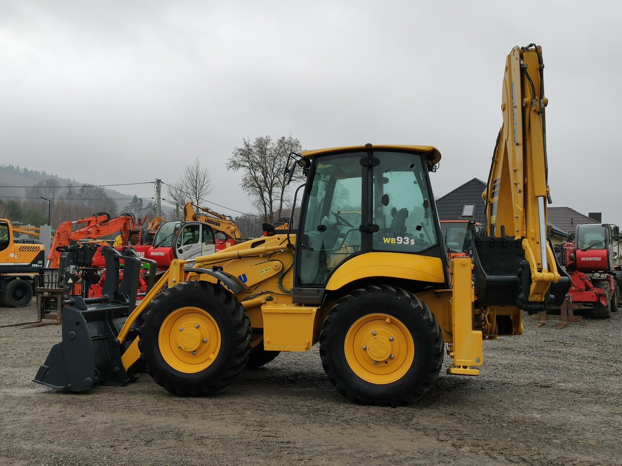 Komatsu WB 93S-5E0 Bez Luzów Zadbana Sprawna Super Stan !!! - Kaivuri-trukki: kuva Komatsu WB 93S-5E0 Bez Luzów Zadbana Sprawna Super Stan !!! - Kaivuri-trukki Komatsu WB 93S-5E0 Bez Luzów Zadbana Sprawna Super Stan !!! - Kaivuri-trukki: kuva Komatsu WB 93S-5E0 Bez Luzów Zadbana Sprawna Super Stan !!! - Kaivuri-trukki