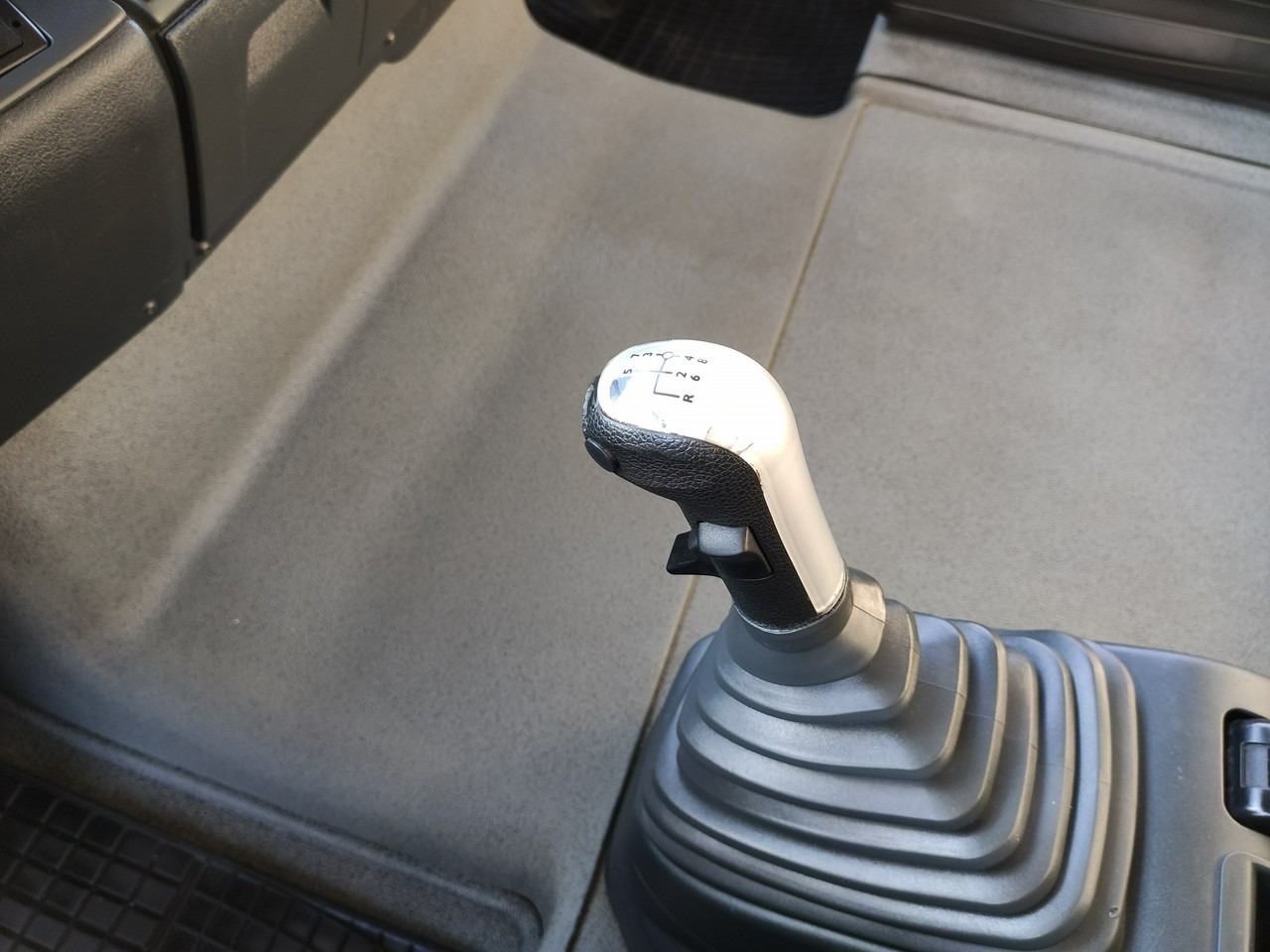 Kippiauto kuorma-auto, Nosturiauto MAN Man 26.440 6x4 HDS HIAB 166 B-3 DUO Wywrotka Meiller 2-stronna: kuva Kippiauto kuorma-auto, Nosturiauto MAN Man 26.440 6x4 HDS HIAB 166 B-3 DUO Wywrotka Meiller 2-stronna Kippiauto kuorma-auto, Nosturiauto MAN Man 26.440 6x4 HDS HIAB 166 B-3 DUO Wywrotka Meiller 2-stronna: kuva Kippiauto kuorma-auto, Nosturiauto MAN Man 26.440 6x4 HDS HIAB 166 B-3 DUO Wywrotka Meiller 2-stronna