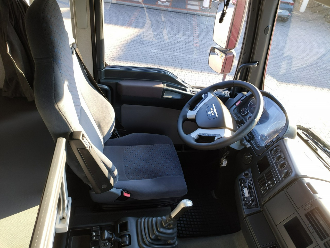 Kippiauto kuorma-auto, Nosturiauto MAN Man 26.440 6x4 HDS HIAB 166 B-3 DUO Wywrotka Meiller 2-stronna: kuva Kippiauto kuorma-auto, Nosturiauto MAN Man 26.440 6x4 HDS HIAB 166 B-3 DUO Wywrotka Meiller 2-stronna Kippiauto kuorma-auto, Nosturiauto MAN Man 26.440 6x4 HDS HIAB 166 B-3 DUO Wywrotka Meiller 2-stronna: kuva Kippiauto kuorma-auto, Nosturiauto MAN Man 26.440 6x4 HDS HIAB 166 B-3 DUO Wywrotka Meiller 2-stronna