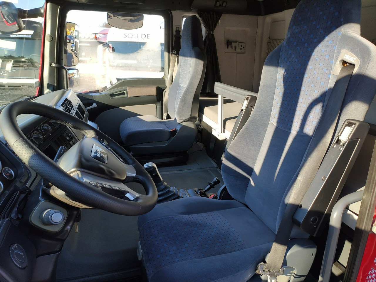 Kippiauto kuorma-auto, Nosturiauto MAN Man 26.440 6x4 HDS HIAB 166 B-3 DUO Wywrotka Meiller 2-stronna: kuva Kippiauto kuorma-auto, Nosturiauto MAN Man 26.440 6x4 HDS HIAB 166 B-3 DUO Wywrotka Meiller 2-stronna Kippiauto kuorma-auto, Nosturiauto MAN Man 26.440 6x4 HDS HIAB 166 B-3 DUO Wywrotka Meiller 2-stronna: kuva Kippiauto kuorma-auto, Nosturiauto MAN Man 26.440 6x4 HDS HIAB 166 B-3 DUO Wywrotka Meiller 2-stronna