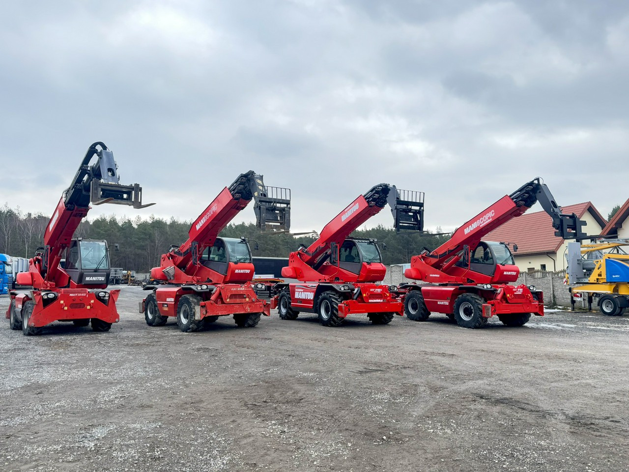 Manitou MRT 1850 ROTO Teleskopowa Obrotowa Dźwig 2150,2140,2540 - Kurottaja: kuva Manitou MRT 1850 ROTO Teleskopowa Obrotowa Dźwig 2150,2140,2540 - Kurottaja Manitou MRT 1850 ROTO Teleskopowa Obrotowa Dźwig 2150,2140,2540 - Kurottaja: kuva Manitou MRT 1850 ROTO Teleskopowa Obrotowa Dźwig 2150,2140,2540 - Kurottaja