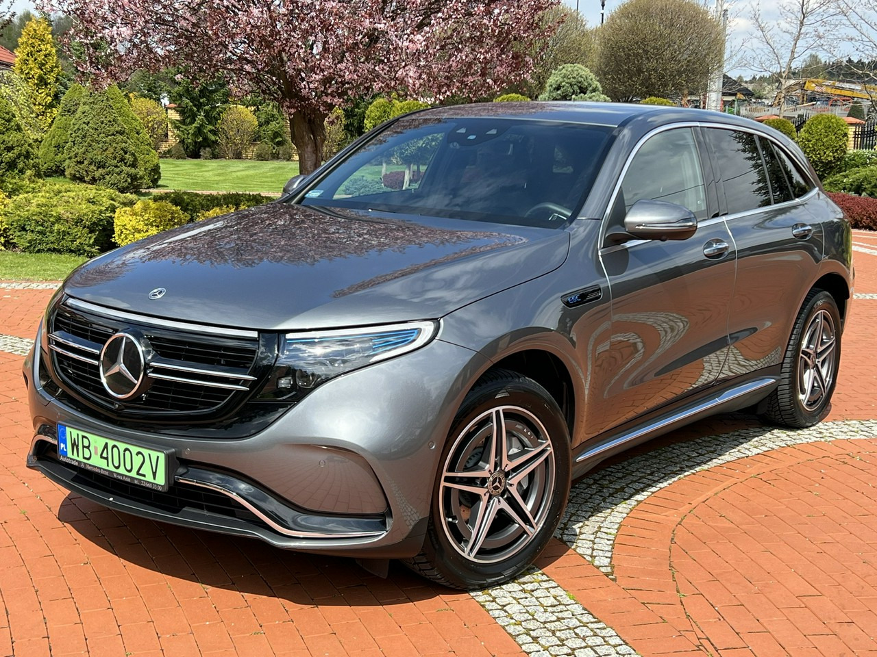 Mercedes EQC - Maasturi/ Katumaasturi: kuva Mercedes EQC - Maasturi/ Katumaasturi Mercedes EQC - Maasturi/ Katumaasturi: kuva Mercedes EQC - Maasturi/ Katumaasturi