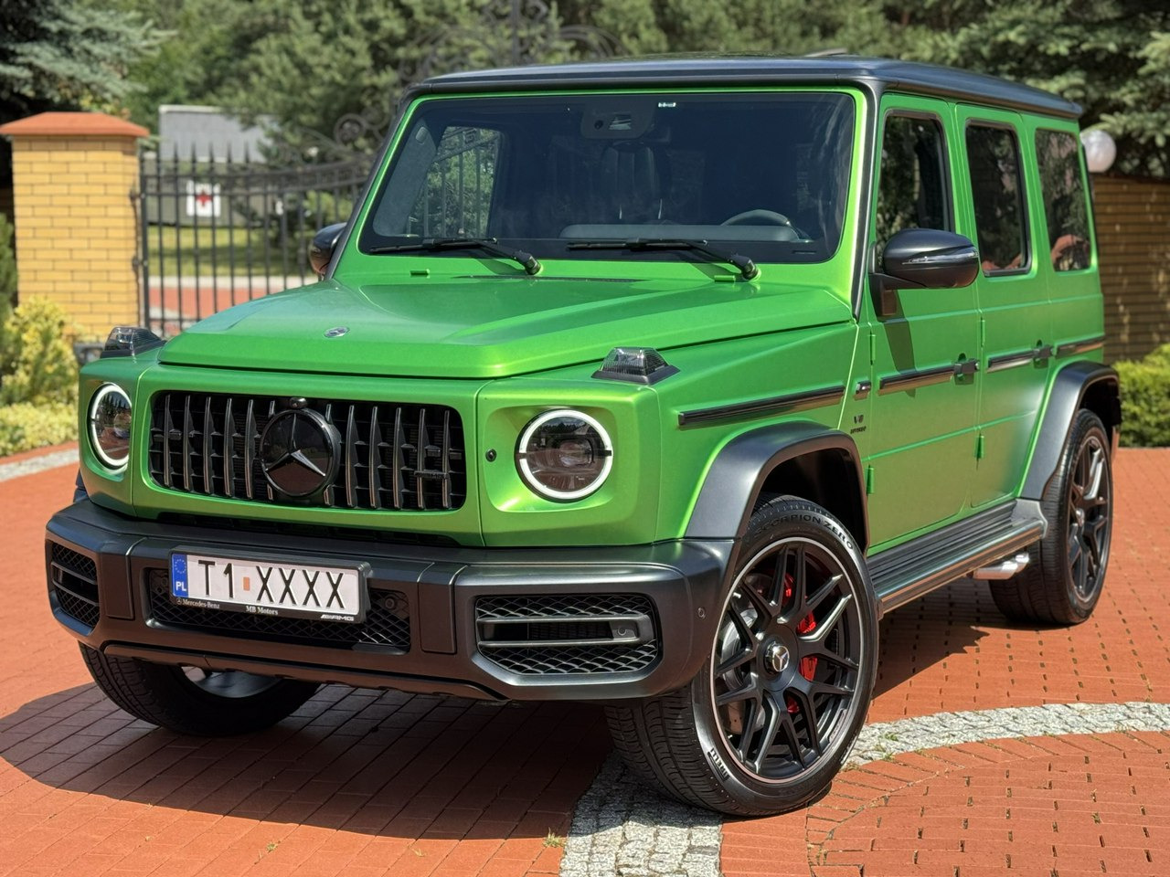 Mercedes G 63 AMG - Maasturi/ Katumaasturi: kuva Mercedes G 63 AMG - Maasturi/ Katumaasturi Mercedes G 63 AMG - Maasturi/ Katumaasturi: kuva Mercedes G 63 AMG - Maasturi/ Katumaasturi