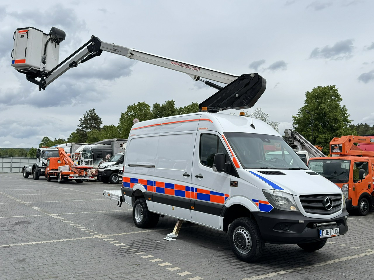 Mercedes Sprinter Zwyżka Podnośnik Koszowy KLUBB K42P UDT WUMAG GSR - Itsekulkevat henkilönostimet: kuva Mercedes Sprinter Zwyżka Podnośnik Koszowy KLUBB K42P UDT WUMAG GSR - Itsekulkevat henkilönostimet Mercedes Sprinter Zwyżka Podnośnik Koszowy KLUBB K42P UDT WUMAG GSR - Itsekulkevat henkilönostimet: kuva Mercedes Sprinter Zwyżka Podnośnik Koszowy KLUBB K42P UDT WUMAG GSR - Itsekulkevat henkilönostimet