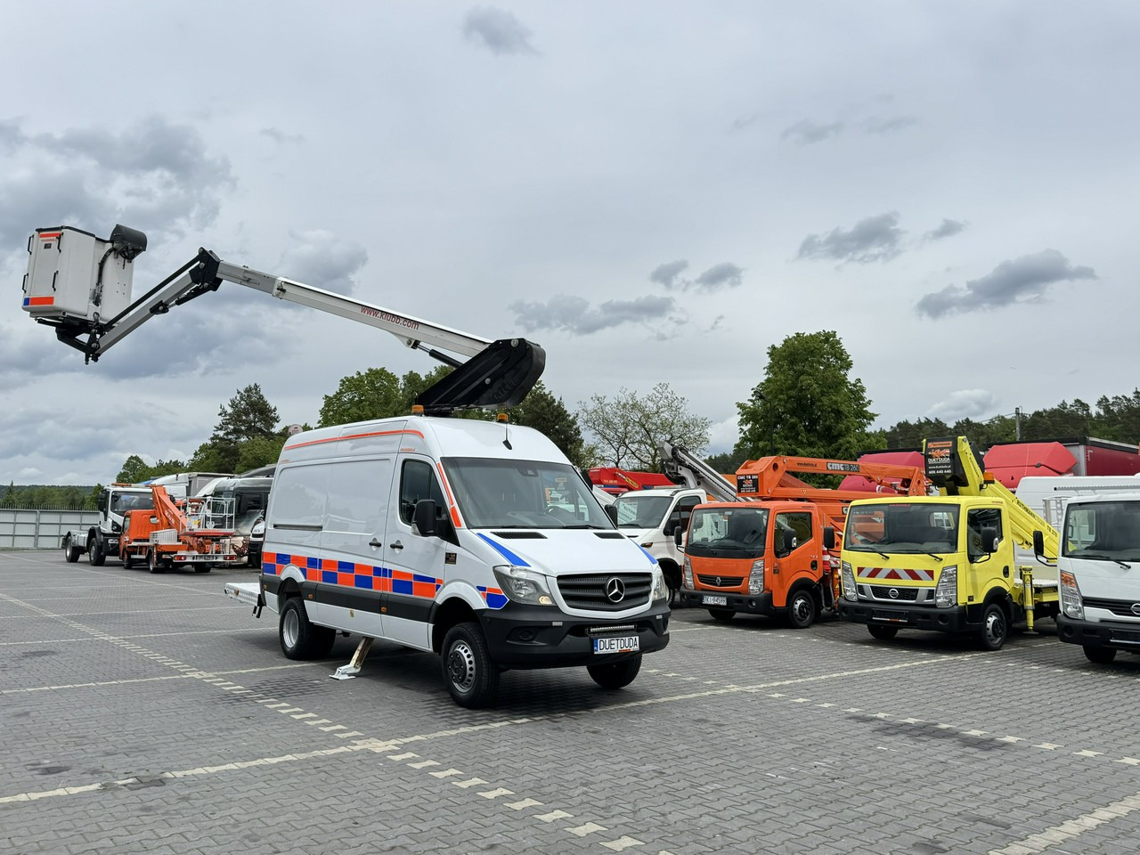 Mercedes Sprinter Zwyżka Podnośnik Koszowy KLUBB K42P UDT WUMAG GSR - Itsekulkevat henkilönostimet: kuva Mercedes Sprinter Zwyżka Podnośnik Koszowy KLUBB K42P UDT WUMAG GSR - Itsekulkevat henkilönostimet Mercedes Sprinter Zwyżka Podnośnik Koszowy KLUBB K42P UDT WUMAG GSR - Itsekulkevat henkilönostimet: kuva Mercedes Sprinter Zwyżka Podnośnik Koszowy KLUBB K42P UDT WUMAG GSR - Itsekulkevat henkilönostimet