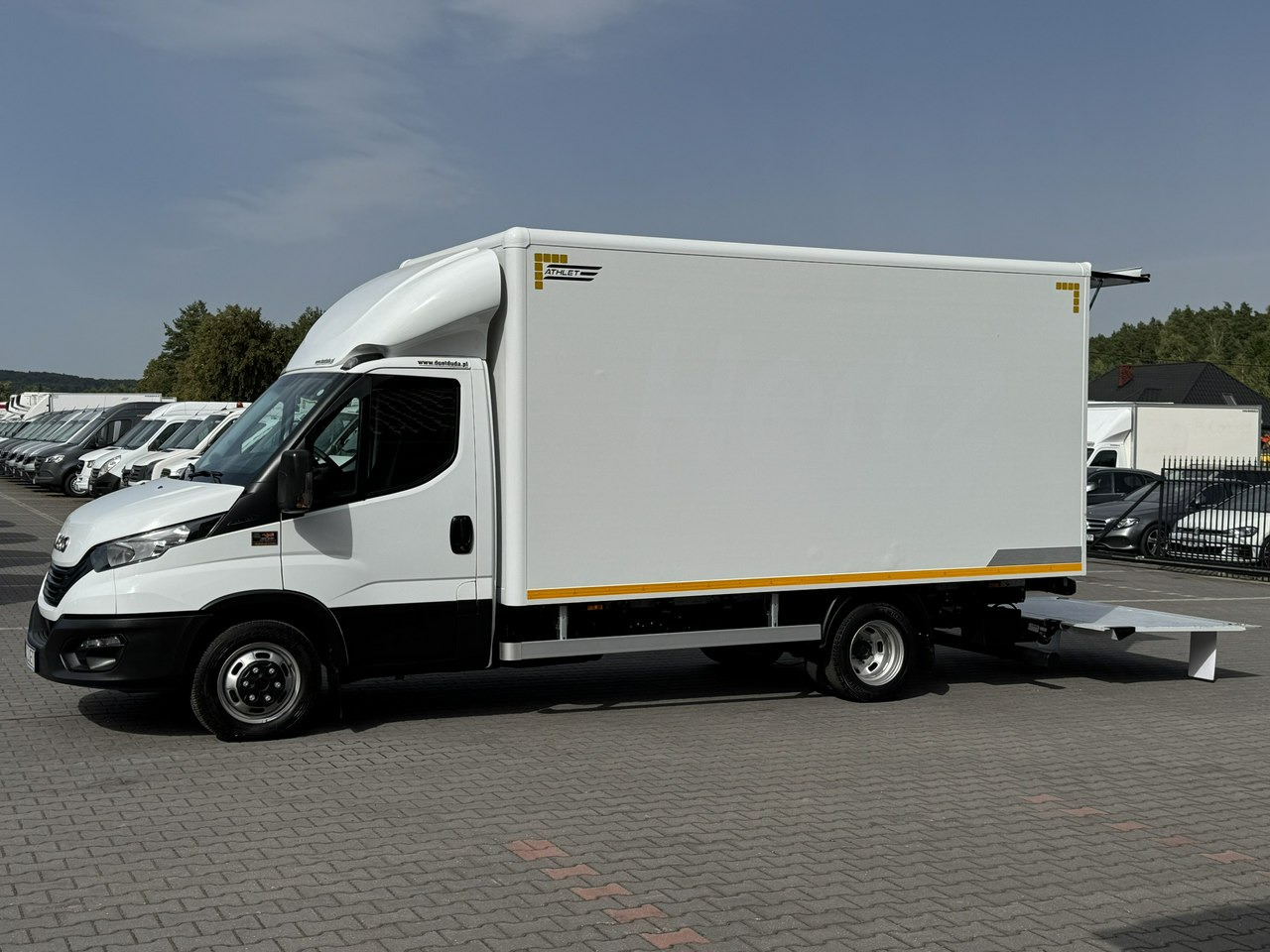 Iveco Daily 35C16 V - Muut kone: kuva Iveco Daily 35C16 V - Muut kone Iveco Daily 35C16 V - Muut kone: kuva Iveco Daily 35C16 V - Muut kone