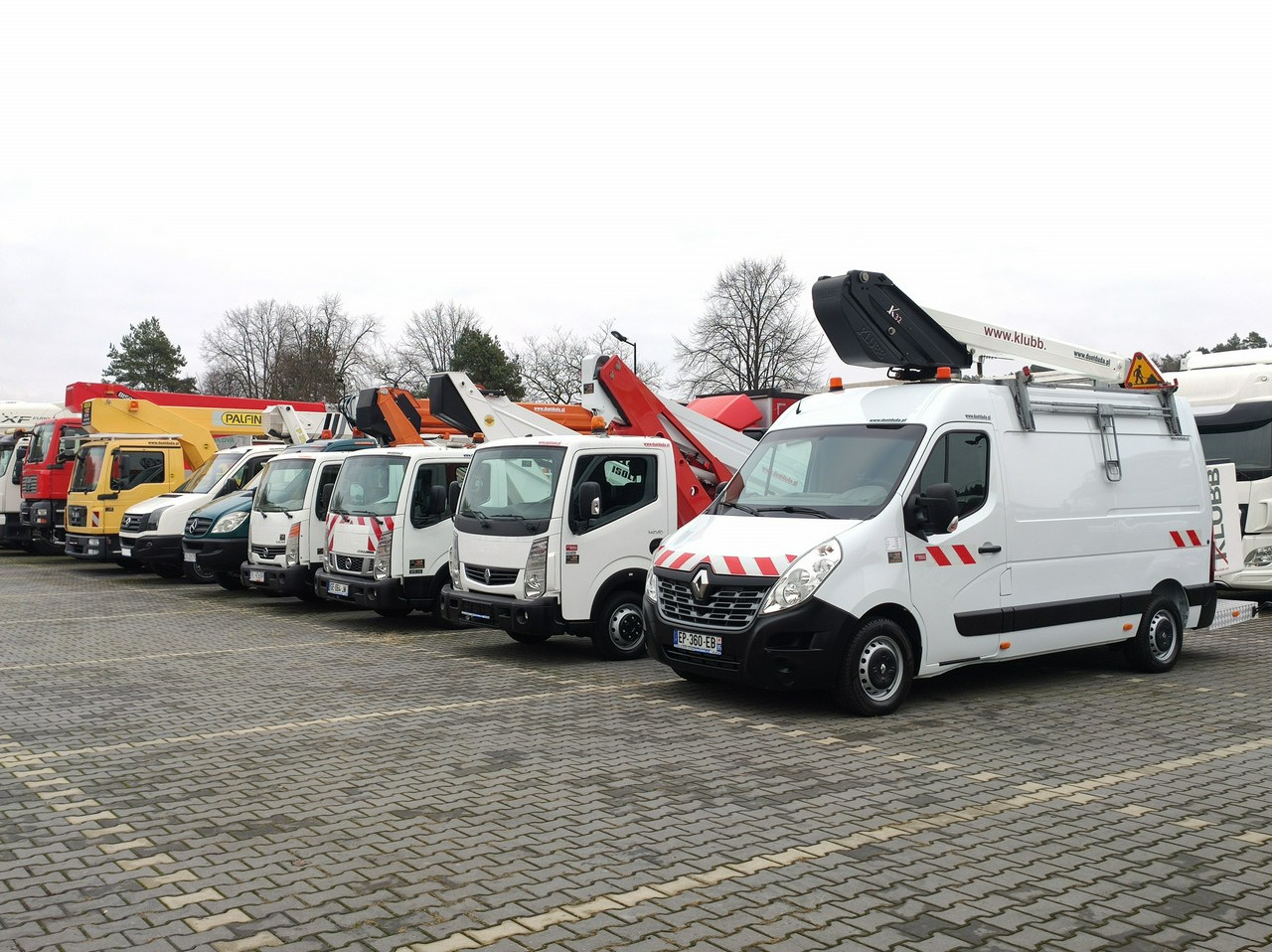 Renault Master - Itsekulkevat henkilönostimet: kuva Renault Master - Itsekulkevat henkilönostimet Renault Master - Itsekulkevat henkilönostimet: kuva Renault Master - Itsekulkevat henkilönostimet