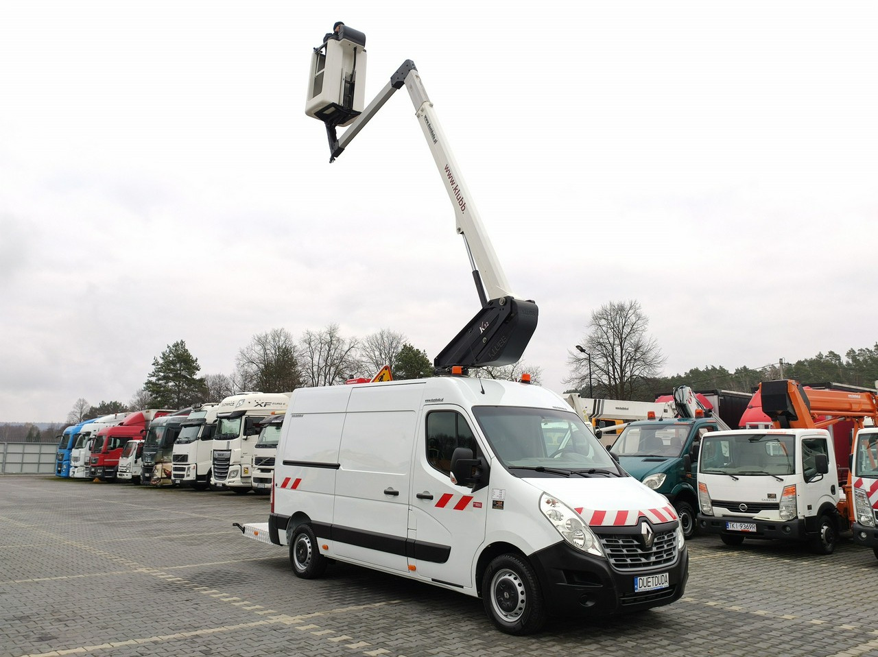 Renault Master - Itsekulkevat henkilönostimet: kuva Renault Master - Itsekulkevat henkilönostimet Renault Master - Itsekulkevat henkilönostimet: kuva Renault Master - Itsekulkevat henkilönostimet