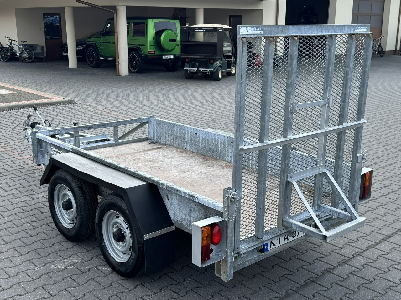 Titan Ciężarowa Pod minikoparkę sprzęt budowlany 2-osiowa Super Stan - Koneenkuljetusvaunu: kuva Titan Ciężarowa Pod minikoparkę sprzęt budowlany 2-osiowa Super Stan - Koneenkuljetusvaunu Titan Ciężarowa Pod minikoparkę sprzęt budowlany 2-osiowa Super Stan - Koneenkuljetusvaunu: kuva Titan Ciężarowa Pod minikoparkę sprzęt budowlany 2-osiowa Super Stan - Koneenkuljetusvaunu
