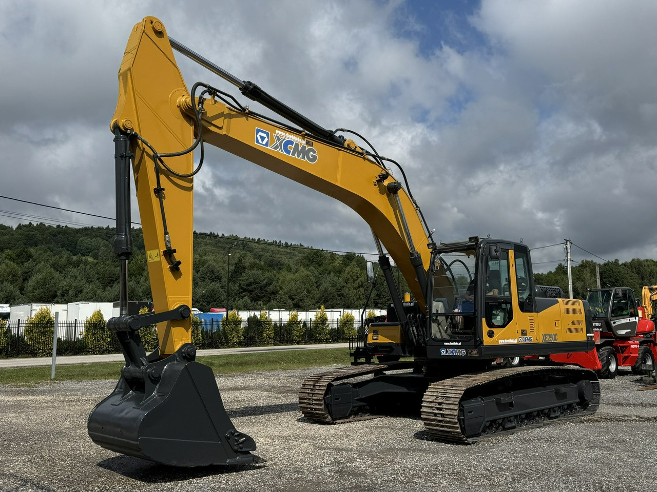 XCMG XE 250C 25ton Bez DPF i Adblue Stan Jak Nowy - Telakaivukone: kuva XCMG XE 250C 25ton Bez DPF i Adblue Stan Jak Nowy - Telakaivukone XCMG XE 250C 25ton Bez DPF i Adblue Stan Jak Nowy - Telakaivukone: kuva XCMG XE 250C 25ton Bez DPF i Adblue Stan Jak Nowy - Telakaivukone