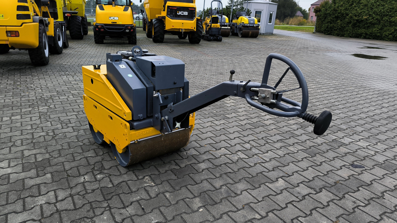 BOMAG BW 65 H - Minijyrä: kuva BOMAG BW 65 H - Minijyrä BOMAG BW 65 H - Minijyrä: kuva BOMAG BW 65 H - Minijyrä