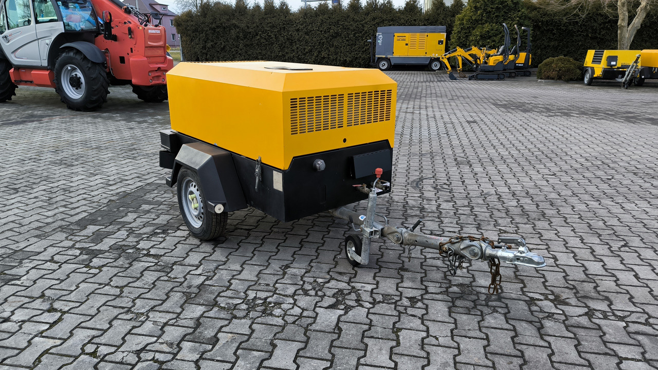 DOOSAN 731E - Ilmakompressori: kuva DOOSAN 731E - Ilmakompressori DOOSAN 731E - Ilmakompressori: kuva DOOSAN 731E - Ilmakompressori