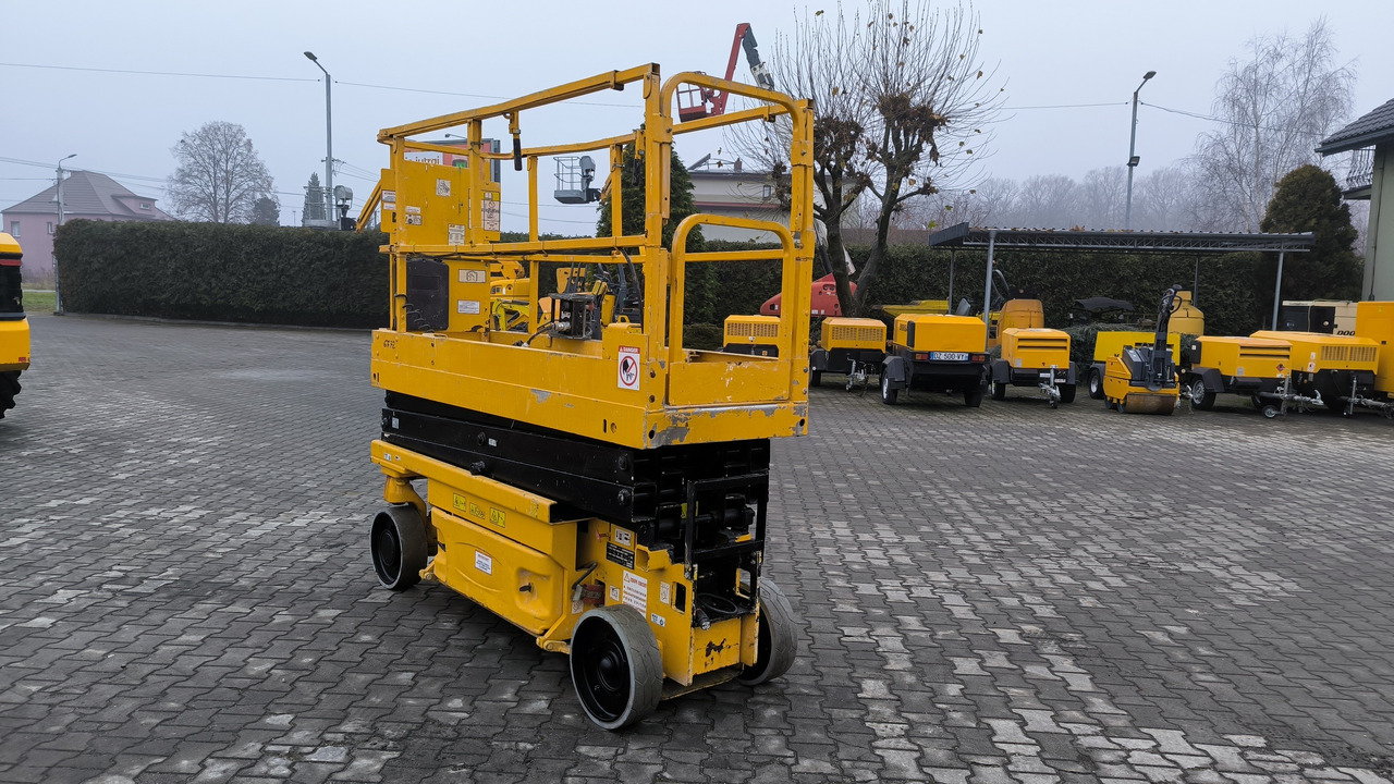 JLG 2030 ES - Saksilava: kuva JLG 2030 ES - Saksilava JLG 2030 ES - Saksilava: kuva JLG 2030 ES - Saksilava