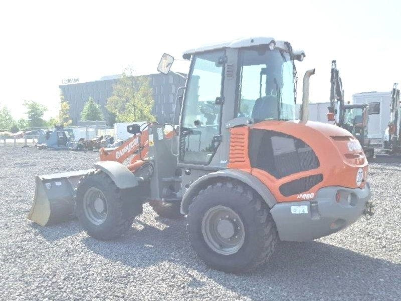 Atlas AR 480 - Liukuohjattu kuormaaja: kuva Atlas AR 480 - Liukuohjattu kuormaaja Atlas AR 480 - Liukuohjattu kuormaaja: kuva Atlas AR 480 - Liukuohjattu kuormaaja