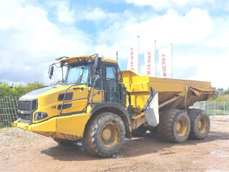 Bell B 20 E - Nivelkippiauto: kuva Bell B 20 E - Nivelkippiauto Bell B 20 E - Nivelkippiauto: kuva Bell B 20 E - Nivelkippiauto