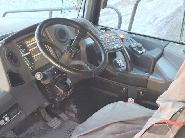 Bell B 60 E - Nivelkippiauto: kuva Bell B 60 E - Nivelkippiauto Bell B 60 E - Nivelkippiauto: kuva Bell B 60 E - Nivelkippiauto