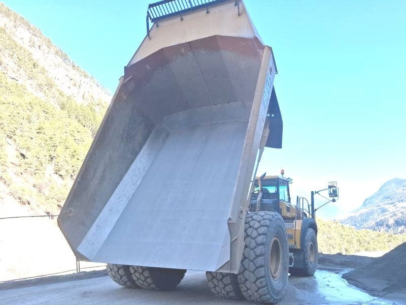 Bell B 60 E - Nivelkippiauto: kuva Bell B 60 E - Nivelkippiauto Bell B 60 E - Nivelkippiauto: kuva Bell B 60 E - Nivelkippiauto