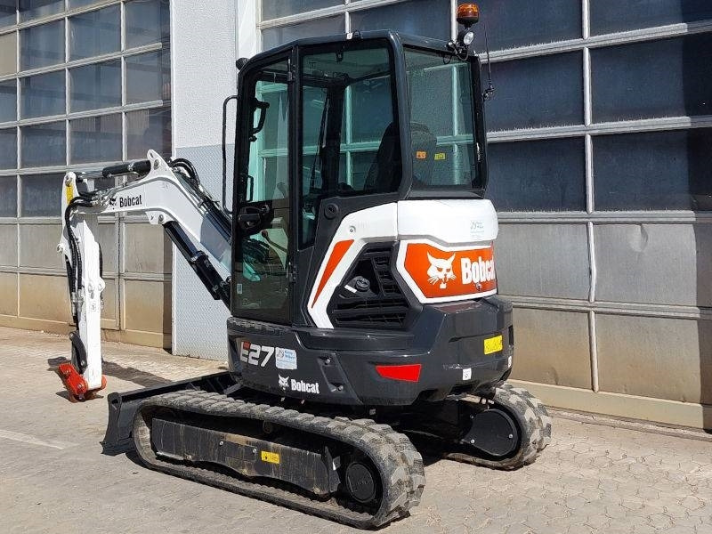 Bobcat E 27  - Minikuormaaja: kuva Bobcat E 27  - Minikuormaaja Bobcat E 27  - Minikuormaaja: kuva Bobcat E 27  - Minikuormaaja