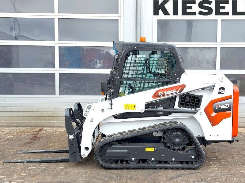 Bobcat T 450 - Liukuohjattu telakuormaaja: kuva Bobcat T 450 - Liukuohjattu telakuormaaja Bobcat T 450 - Liukuohjattu telakuormaaja: kuva Bobcat T 450 - Liukuohjattu telakuormaaja