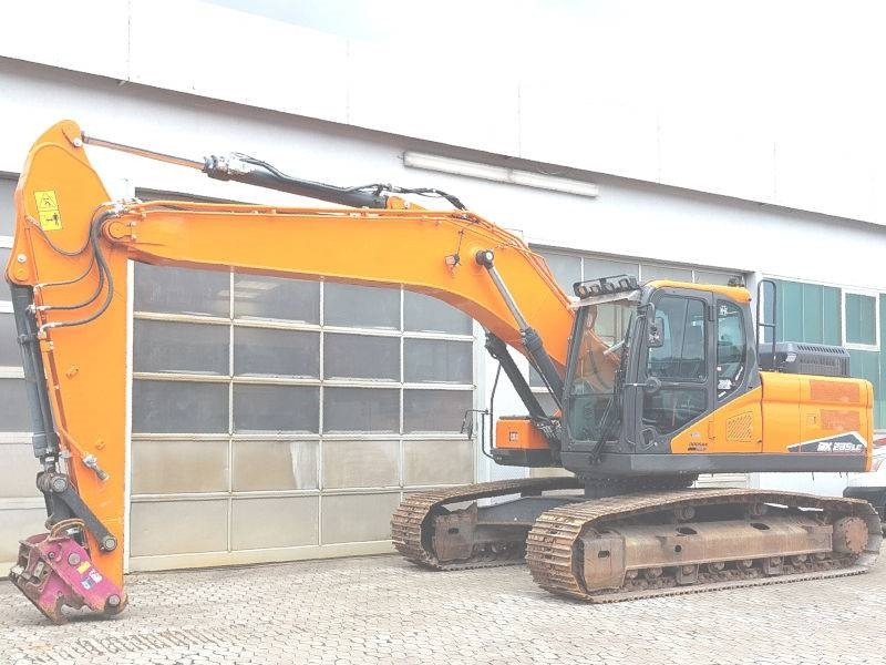 Doosan DX 235 C-7 - Telakaivukone: kuva Doosan DX 235 C-7 - Telakaivukone Doosan DX 235 C-7 - Telakaivukone: kuva Doosan DX 235 C-7 - Telakaivukone
