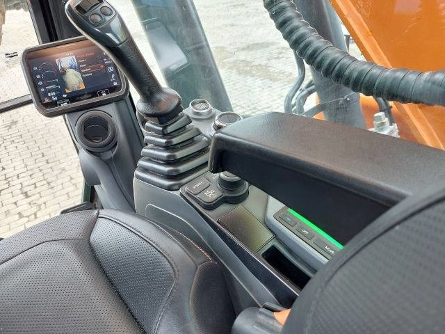 Telakaivukone Doosan DX 235 LC-7: kuva Telakaivukone Doosan DX 235 LC-7 Telakaivukone Doosan DX 235 LC-7: kuva Telakaivukone Doosan DX 235 LC-7