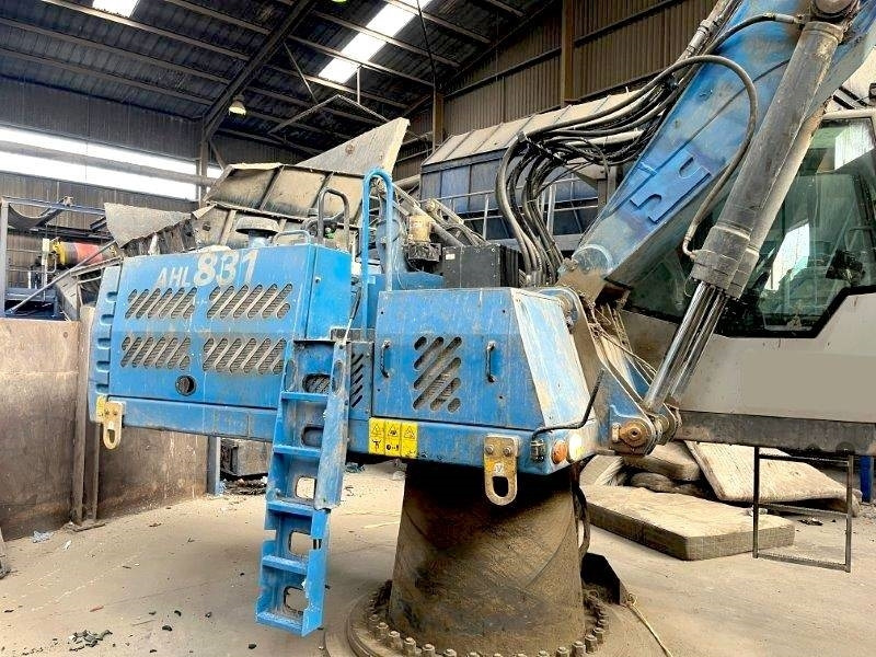 Fuchs AHL 831 D  - Materiaalinkäsittelykone: kuva Fuchs AHL 831 D  - Materiaalinkäsittelykone Fuchs AHL 831 D  - Materiaalinkäsittelykone: kuva Fuchs AHL 831 D  - Materiaalinkäsittelykone