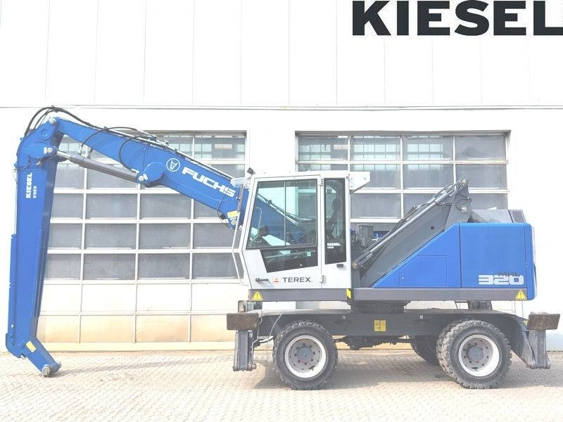 Fuchs MHL 320 F - Materiaalinkäsittelykone: kuva Fuchs MHL 320 F - Materiaalinkäsittelykone Fuchs MHL 320 F - Materiaalinkäsittelykone: kuva Fuchs MHL 320 F - Materiaalinkäsittelykone