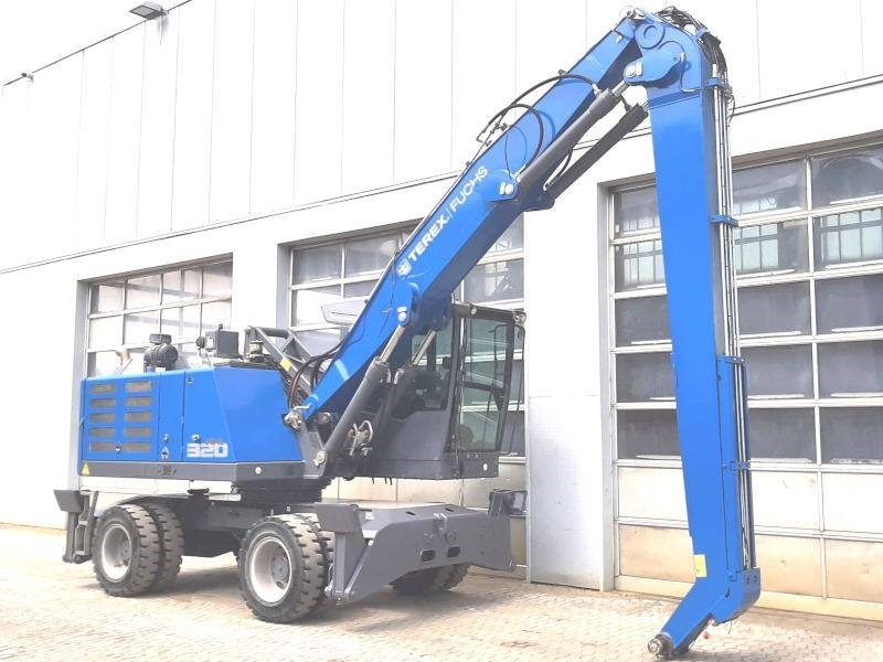 Fuchs MHL 320 F - Materiaalinkäsittelykone: kuva Fuchs MHL 320 F - Materiaalinkäsittelykone Fuchs MHL 320 F - Materiaalinkäsittelykone: kuva Fuchs MHL 320 F - Materiaalinkäsittelykone