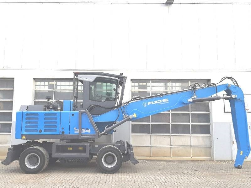 Fuchs MHL 334 F - Materiaalinkäsittelykone: kuva Fuchs MHL 334 F - Materiaalinkäsittelykone Fuchs MHL 334 F - Materiaalinkäsittelykone: kuva Fuchs MHL 334 F - Materiaalinkäsittelykone