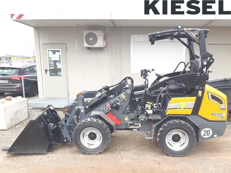 Giant G 2200 E X-Tra Elektro - Liukuohjattu kuormaaja: kuva Giant G 2200 E X-Tra Elektro - Liukuohjattu kuormaaja Giant G 2200 E X-Tra Elektro - Liukuohjattu kuormaaja: kuva Giant G 2200 E X-Tra Elektro - Liukuohjattu kuormaaja