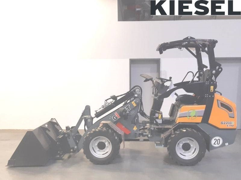 Giant G 2200 E X-Tra Elektro / electric - Liukuohjattu kuormaaja: kuva Giant G 2200 E X-Tra Elektro / electric - Liukuohjattu kuormaaja Giant G 2200 E X-Tra Elektro / electric - Liukuohjattu kuormaaja: kuva Giant G 2200 E X-Tra Elektro / electric - Liukuohjattu kuormaaja