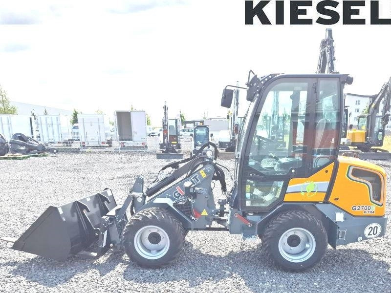 Giant G 2700 E X-Tra Elektro / electric - Liukuohjattu kuormaaja: kuva Giant G 2700 E X-Tra Elektro / electric - Liukuohjattu kuormaaja Giant G 2700 E X-Tra Elektro / electric - Liukuohjattu kuormaaja: kuva Giant G 2700 E X-Tra Elektro / electric - Liukuohjattu kuormaaja