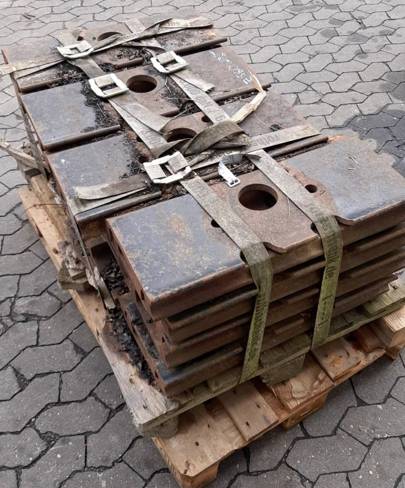 Hitachi Bodenplatten 650mm, Zweisteg - Telaketju - Rakennuskoneet: kuva Hitachi Bodenplatten 650mm, Zweisteg - Telaketju - Rakennuskoneet Hitachi Bodenplatten 650mm, Zweisteg - Telaketju - Rakennuskoneet: kuva Hitachi Bodenplatten 650mm, Zweisteg - Telaketju - Rakennuskoneet