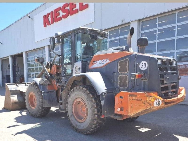 Hitachi ZW 180-6 PL High Lift - Pyöräkuormaaja: kuva Hitachi ZW 180-6 PL High Lift - Pyöräkuormaaja Hitachi ZW 180-6 PL High Lift - Pyöräkuormaaja: kuva Hitachi ZW 180-6 PL High Lift - Pyöräkuormaaja