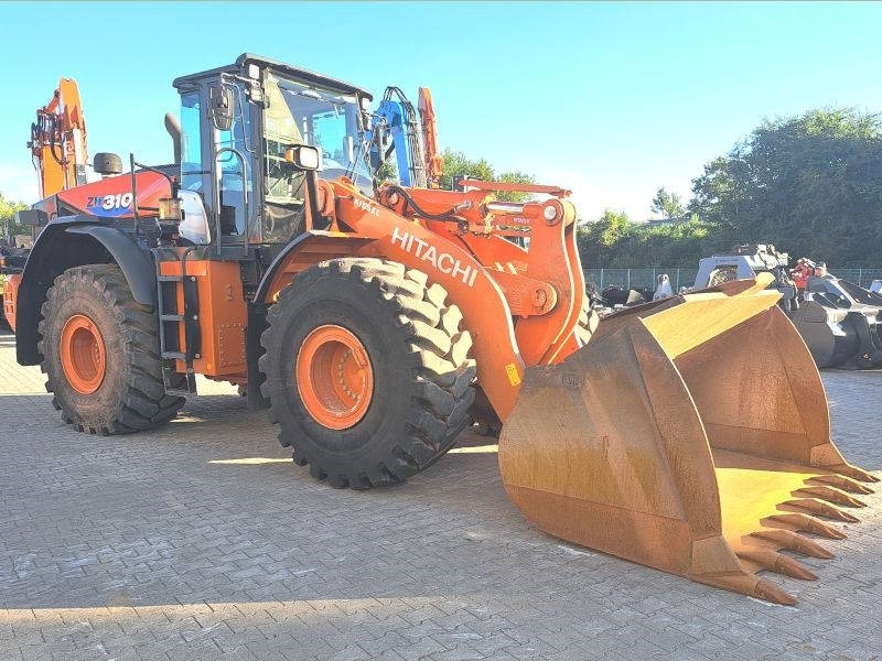 Hitachi ZW 310-6 - Pyöräkuormaaja: kuva Hitachi ZW 310-6 - Pyöräkuormaaja Hitachi ZW 310-6 - Pyöräkuormaaja: kuva Hitachi ZW 310-6 - Pyöräkuormaaja