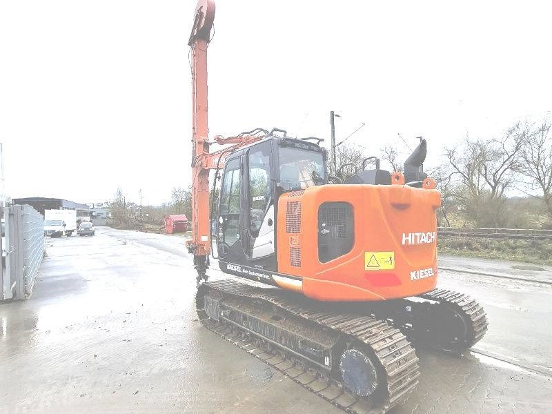 Hitachi ZX 135 US-6 Teledipper - Telakaivukone: kuva Hitachi ZX 135 US-6 Teledipper - Telakaivukone Hitachi ZX 135 US-6 Teledipper - Telakaivukone: kuva Hitachi ZX 135 US-6 Teledipper - Telakaivukone