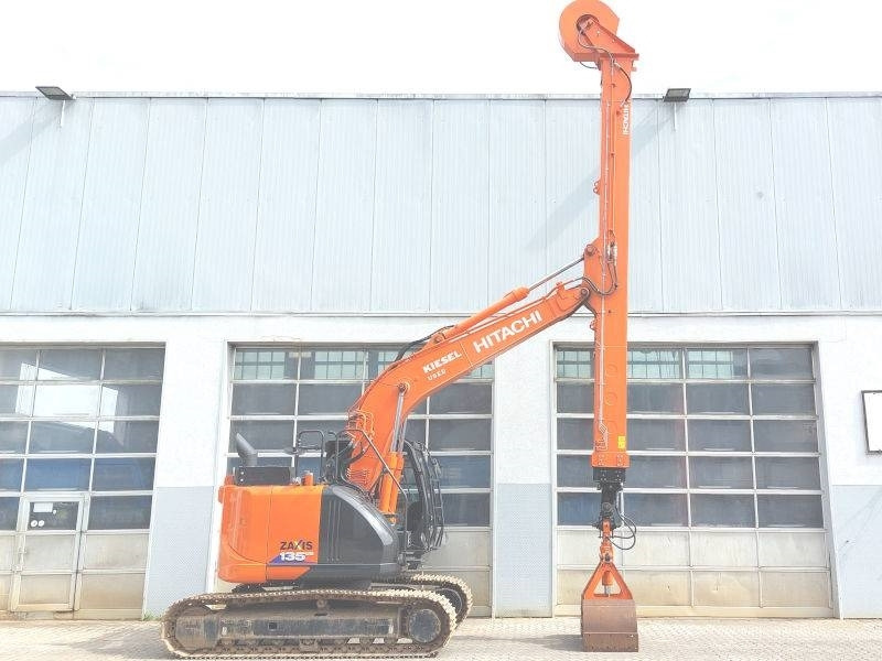 Hitachi ZX 135 US-6 Teledipper - Telakaivukone: kuva Hitachi ZX 135 US-6 Teledipper - Telakaivukone Hitachi ZX 135 US-6 Teledipper - Telakaivukone: kuva Hitachi ZX 135 US-6 Teledipper - Telakaivukone