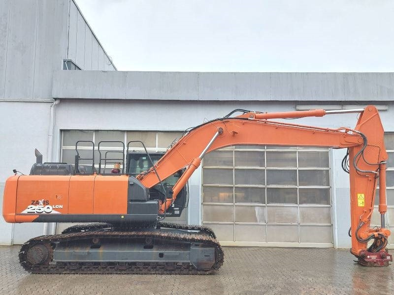 Hitachi ZX 250 LCN-6 - Telakaivukone: kuva Hitachi ZX 250 LCN-6 - Telakaivukone Hitachi ZX 250 LCN-6 - Telakaivukone: kuva Hitachi ZX 250 LCN-6 - Telakaivukone