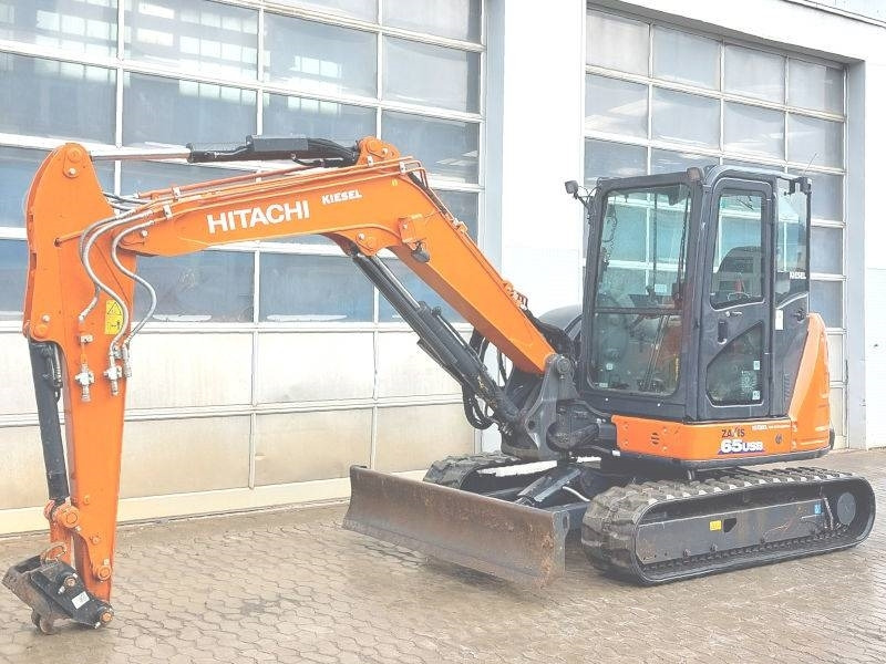 Hitachi ZX 65 USB-6 - Minikuormaaja: kuva Hitachi ZX 65 USB-6 - Minikuormaaja Hitachi ZX 65 USB-6 - Minikuormaaja: kuva Hitachi ZX 65 USB-6 - Minikuormaaja
